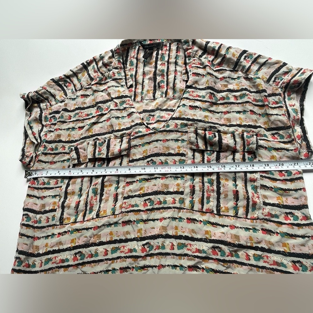 BCBGMaxAzria silk printed Multicolor Striped Blouse - Picture 3 of 9